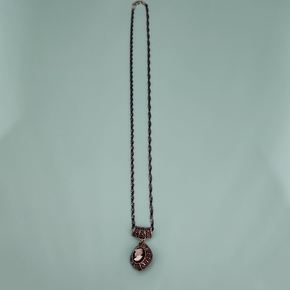 .925 Sterling Silver Reversible Cameo Marcasite Pendant Necklace Oxidized Chain